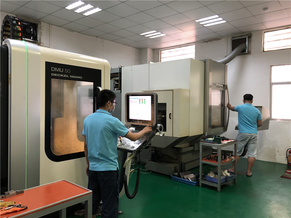 加工車間 (3)